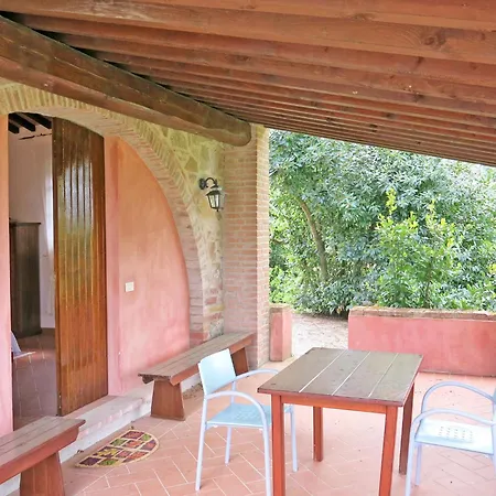 Semesterbostad Le Palaie - 'pizzeria' - Pec207 By Interhome *